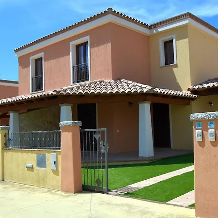 בית נופש Casa Agora By La Via Del Mare Viaggi E Vacanze וילסימיוס